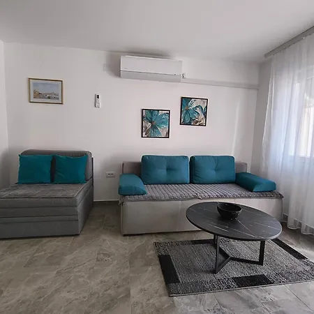 Mp Apartment